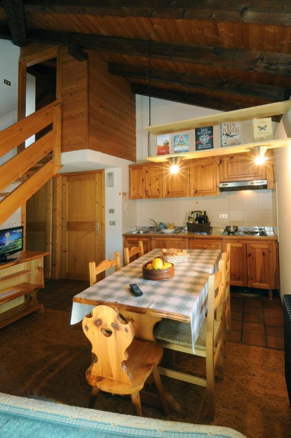 Casa Molini Apartment มาเล ภายนอก รูปภาพ